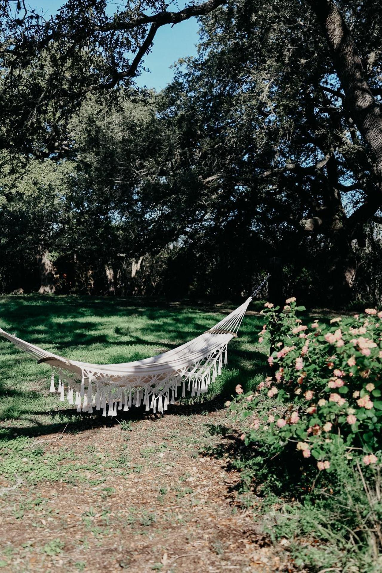 The Maverick: A-Frame W/ Hammock And Tree Top View New Braunfels Ngoại thất bức ảnh